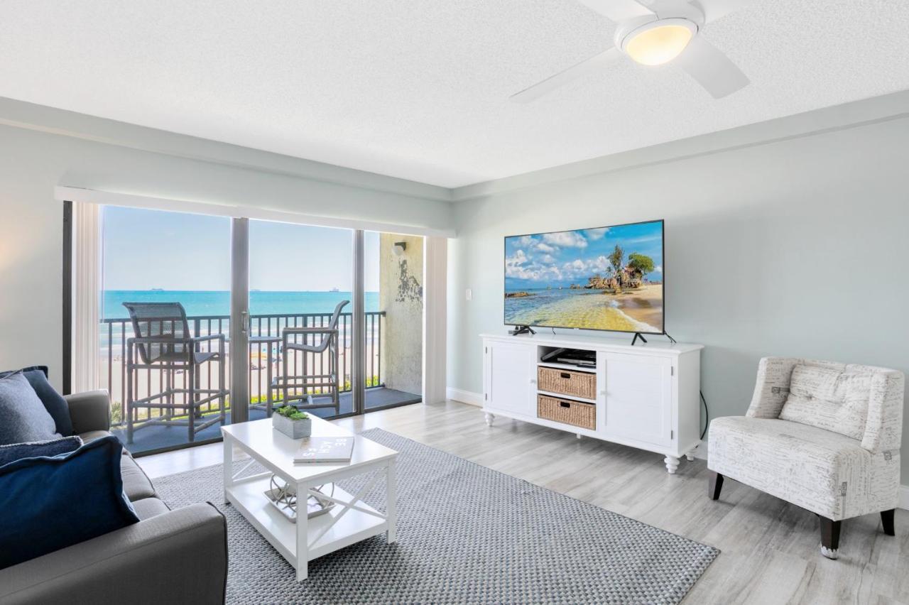 Chateau By The Sea Cocoa Beach Phòng bức ảnh